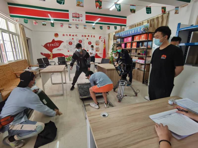 一支视频激活品牌生命力｜北塘区产品视频拍摄公司的创意魔法秀